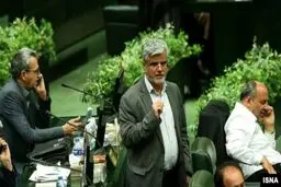 حاشیه‌های امروز پارلمان؛ ماجرای دنباله‌دار استعفای نمایندگان مجلس/ وقتی «محمود صادقی» غیرتی می‌شود