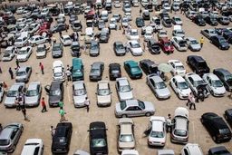قیمت روز خودرو یکشنبه ۲۴ آذر؛ ریزش قیمت خودروهای سایپا و ایران خودرو شتاب گرفت