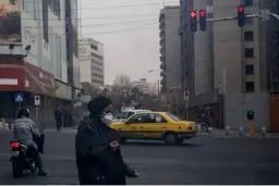 وزارت بهداشت: منشا بوی بد تهران صنایع گوگردی در جنوب شهر است