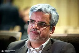 محمود صادقی: وزارت اطلاعات از من شکایت نکرده است