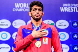 شوک به کشتی ایران/ مینیسک حسن یزدانی پاره شد