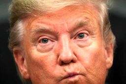 همزمان با برگزاری نشست استیضاح؛ ترامپ: دست آخر اتفاقی نیفتاد!