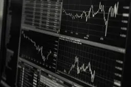 قیمت نفت همچنان در محدوده بیشینه سه ماه گذشته / نفت برنت ۶۶.۵دلار