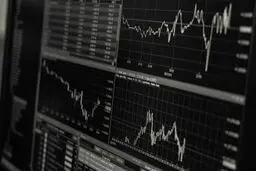 قیمت نفت همچنان در محدوده بیشینه سه ماه گذشته / نفت برنت ۶۶.۵دلار