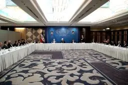 روحانی در جمع مدیران ارشد بخش های سیاسی ، اقتصادی و فرهنگی ژاپن: درهای ایران روی ژاپنی‌ها باز است/ تحریم‌های غیرقانونی آمریکا نمی تواند بلندمدت ادامه پیدا کند