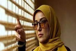 شوخی عجیب خانم بازیگر در مراسم اکران فیلم سینمایی + فیلم
