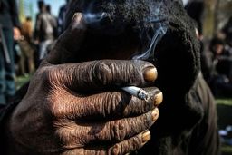 دستگاهی که معتادان را از مرگ نجات می‌دهد + عکس