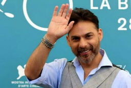 رونمایی از گریم پیمان معادی و مهران مدیری در «درخت گردو»ی مهدویان