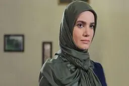 عذرخواهی متین ستوده به خاطر تیپ جنجالی در اکران یک فیلم+تصویر