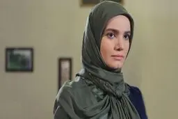 عذرخواهی متین ستوده به خاطر تیپ جنجالی در اکران یک فیلم+تصویر
