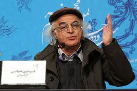 فرزند فریدون جیرانی: تکلم پدرم مشکل خاصی ندارد