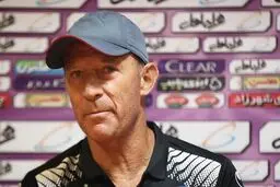 اعتراف کالدرون به مشکل پرسپولیس/ دلیل محرومیت بازیکنانم را نمی‌فهمم