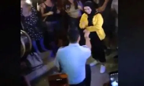 خواستگاری در اوج تظاهرات