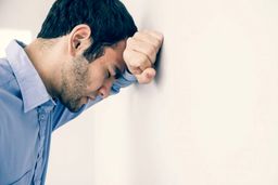 علائمی که می‌گویند همسرتان اضطراب دارد