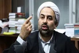 زائری: اگر راست می‌گویید جنایت آگهی‌ها در شبکه سه را پایان دهید