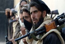 عجیب ولی واقعی؛ عکس‌هایی نادر از عناصر طالبان با آرایش + تصاویر