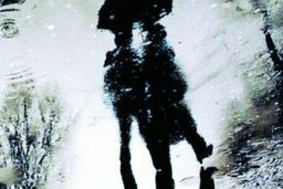 زن جوان: شوهرم به خاطر عشق قدیمی‌اش من و دخترم را رها کرد