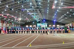 اقامت شبانه روزی دبیر یک فدراسیون در مجموعه ورزشی!