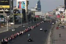 زنجیره انسانی ۱۷۰ کیلومتری در لبنان + تصاویر