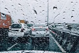 هشدار به تهرانی ها/ وزش باد شدید، رگبار و رعدوبرق در راه است