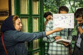 خودزنی عجیب تلویزیون با تصمیمی اشتباه