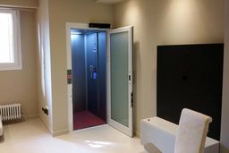 کدام مدیر برای خود آسانسور شخصی ساخت؟!