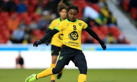 فوتبالیست ۲۰ ساله تیم ملی زنان جامائیکا به ضرب چاقو به قتل رسید