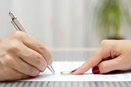 فریب در ازدواج؛ از «ازدواج پنهانی قبلی» تا «داشتن کلاه گیس»