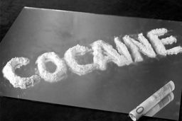 صحنه جنجالی استعمال کوکائین یک دختر در حاشیه لیگ اسرائیل