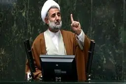 وظیفه من به زیر کشیدن آقای رئیس‌جمهور است/ حرف‌های دیروز روحانی تداعی‌گر بنی‌صدر و ۱۴ اسفند بود/ اگر من این حرف‌ها را برای تسکین درد مردم نزنم چه بلایی بر سر کشور و مملکت می‌آید؟/ از آقای روحانی شکایت خواهیم کرد