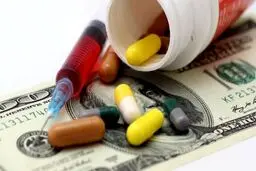 تحریم دارویی از خارج، خیانت در داخل