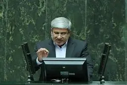 تختی‌نژاد در نطق میان دستور: یارانه جدید باید با جدیت پرداخت شود/ قوه قضاییه با مافیای واردات مواد غذایی برخورد کند