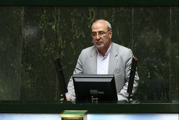 در صحن علنی مطرح شد؛ درخواست نماینده شاهین شهر برای برگزاری جلسه مشترک دولت و مجلس جهت بررسی مصوبه مدیریت مصرف سوخت