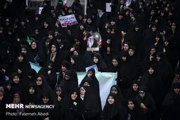 خروش انقلابی در استان تهران؛ صف مردم جدا شد/برگزاری راهپیمایی در رباط کریم پاکدشت و اسلامشهر