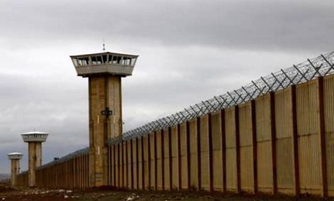 لزوم رسیدگی به وضعیت بازداشتی‌های زندان فشافویه