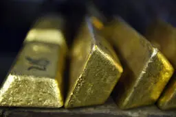 بدترین ماه برای “طلا”