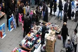 معابر را جهت دستفروشی اجاره می‌دهند/اراده‌ای برای ساماندهی دستفروشان نیست