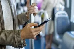 اینترنت تلفن همراه در استان‌های فارس، اصفهان، البرز و کرمانشاه وصل شد