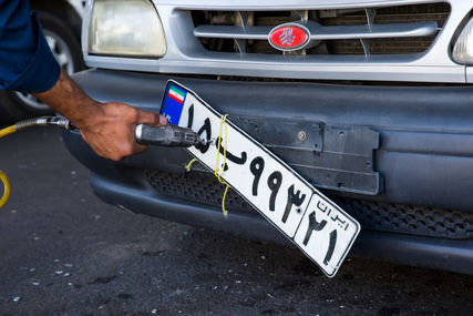 دردسر پلاک جعلی برای راننده تیبا