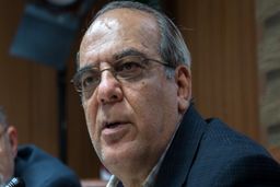 مباحثه عباس عبدی و شورای نگهبان بالا گرفت!