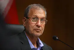 سخنگوی دولت در صنعتی شریف: آیا سال ۸۴ یا ۸۵ جرات بیان این نقدها را داشتید؟/ نباید آنقدر با نفرت باهم رفتار کنیم
