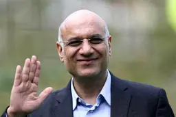 مگر وزیر باید استعفای فتحی را بپذیرد؟