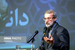 در افتتاحیه اولین نمایشگاه صنعت، ورزش و تجهیزات ساخت ایران لاریجانی: تحریم‌ها صنعت کشور را فعال‌تر کرد