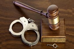 مجلس مجازات‌ حبس را کاهش داد