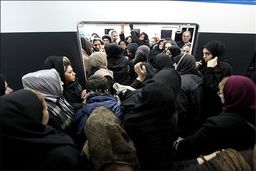 رفت و برگشت بنزینی مسافران مترو؟