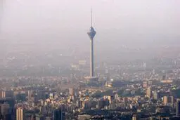 اصرار به اصلاح بعد از استعفا