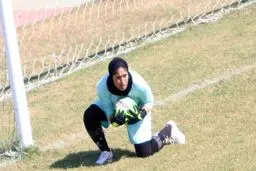 یک خانم شاگرد امیر قلعه نویی را تهدید کرد!