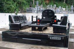 ردپای چشم‌بادامی‌ها در مراسم عزاداری ایرانی؛ مانور تجمل گرایی حتی برای مردگان!