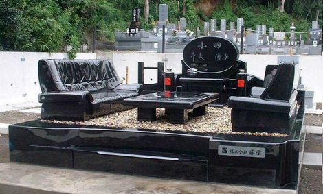 ردپای چشم‌بادامی‌ها در مراسم عزاداری ایرانی؛ مانور تجمل گرایی حتی برای مردگان!