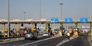 عوارض شناور آزادراهی در چه روز و ساعتی بیشتر می‌شود؟